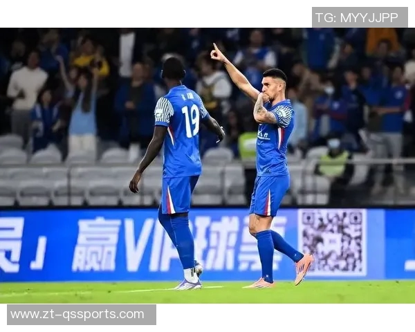 中超末轮形势:海港4冠概率超9成,申花逆袭需2条件降级区生死战 中超末轮形势:海港4冠概率超9成,申花逆袭需2条件降级区生死战