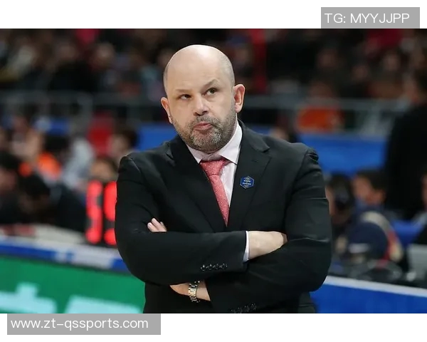 主帅斗法雅尼斯占上风他才是北京队真正的核心