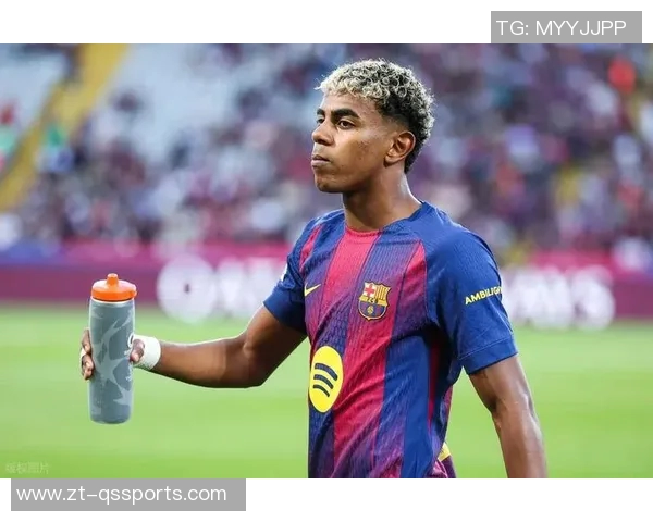 亚马尔为国家德比预热,社媒发布去年伯纳乌庆祝被嘘图片 亚马尔为国家德比预热,社媒发布去年伯纳乌庆祝被嘘图片