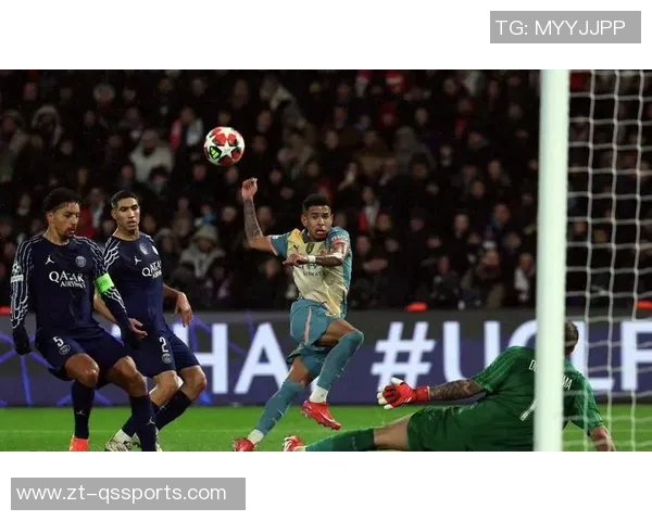 图片报:皇马、阿森纳、曼城、米兰在关注法兰克福后卫布朗 图片报:皇马、阿森纳、曼城、米兰在关注法兰克福后卫布朗